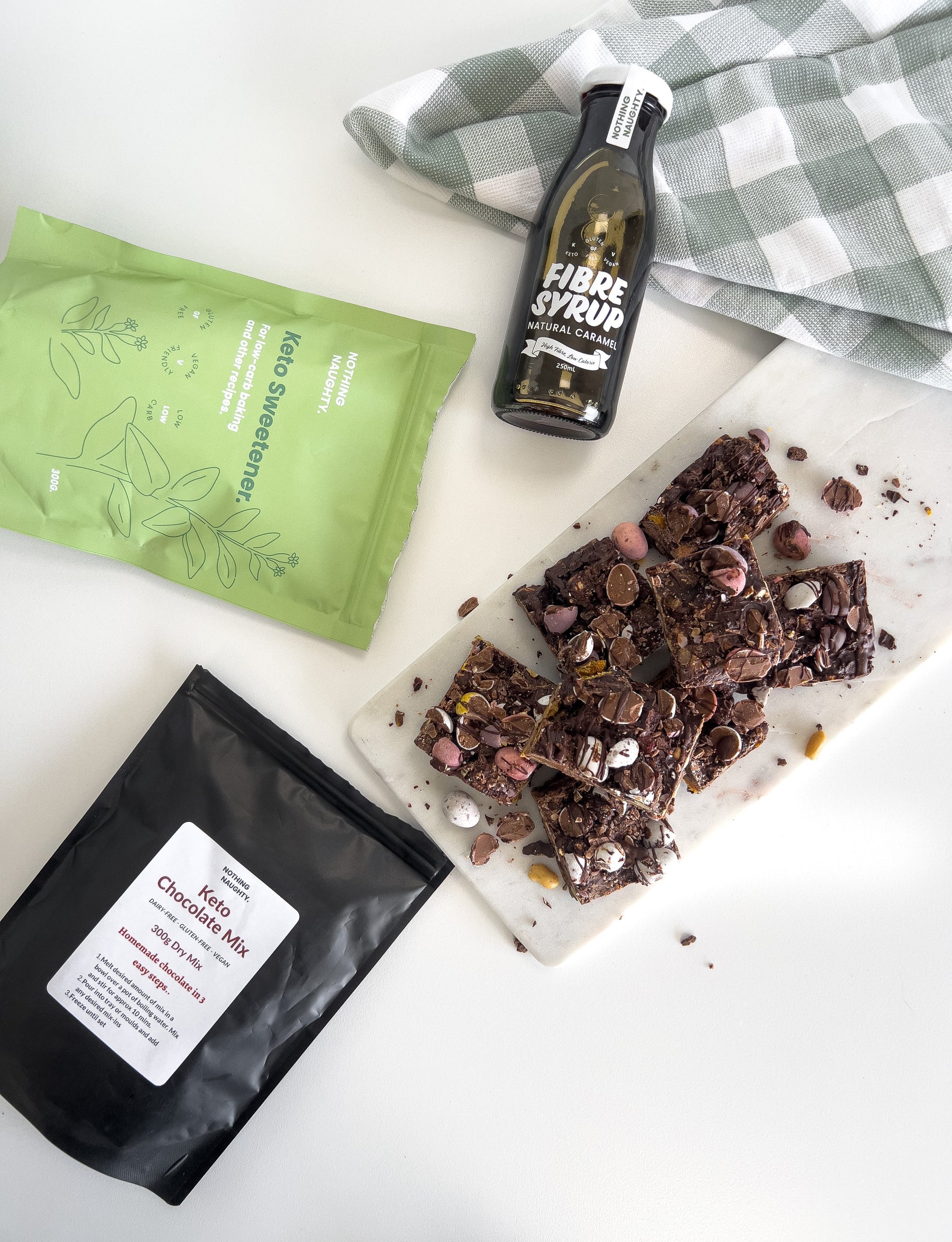 Healthier Easter Egg Rocky Road đ°