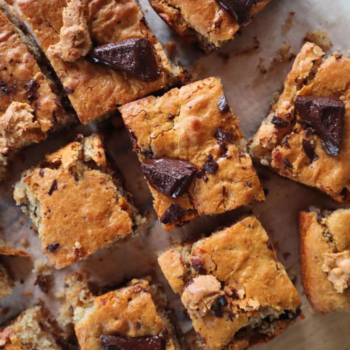 Peanut Butter Choc Chip Blondies